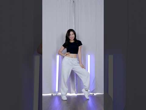 MIRRORED NewJeans 뉴진스 New Jeans NewJeans NewJeans NewJeans