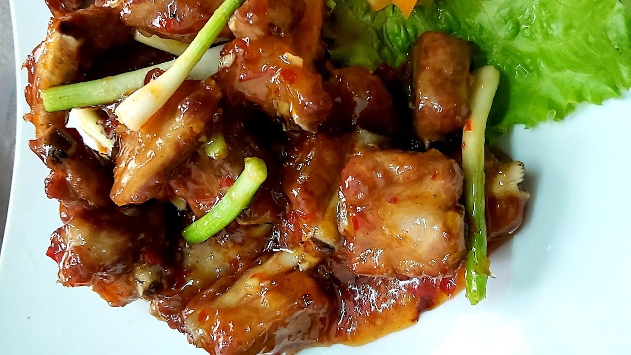 CÁCH LÀM SƯỜN XÀO CHUA NGỌT NGON CHUẨN: ẨM THỰC PHÙNG TẤN