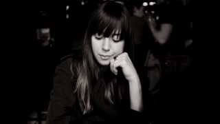 Video thumbnail of "Cat Power - Troubled Waters"