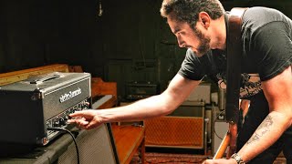 Video thumbnail of "They Outdid Themselves With This Amp"