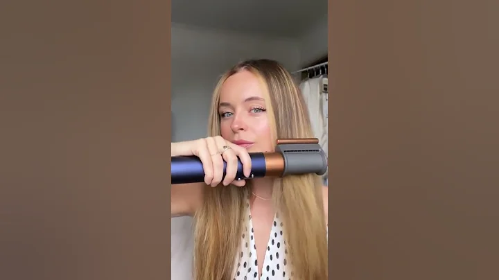 WOW! Dyson Airwrap Flyaway Attachment 🤩 #dysonairwrap #hairhacks