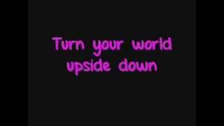 Video voorbeeld van "Puddle of Mudd-Spin You Around (Lyrics)"
