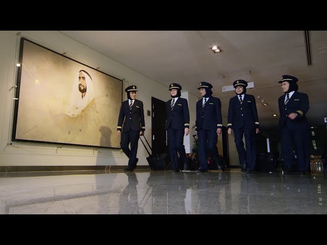 Emirati pilots fly high for Emirati Women's Day | Emirates Airline class=