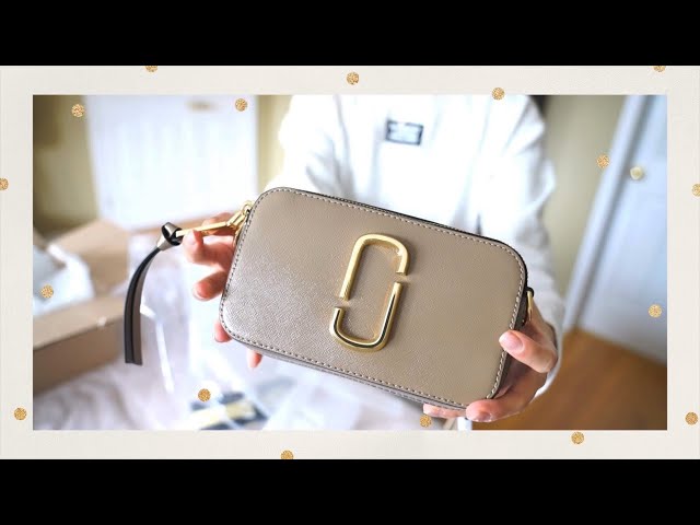 MARC JACOBS SNAPSHOT CAMERA BAG IN DEPTH REVIEW  UNBOXING, WHATS CAN FIT,  TRY ON PROS AND CONS 