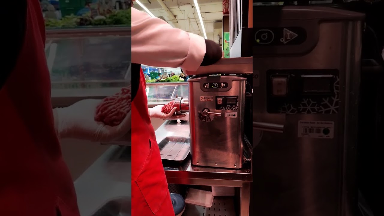 satisfying meat grinding 