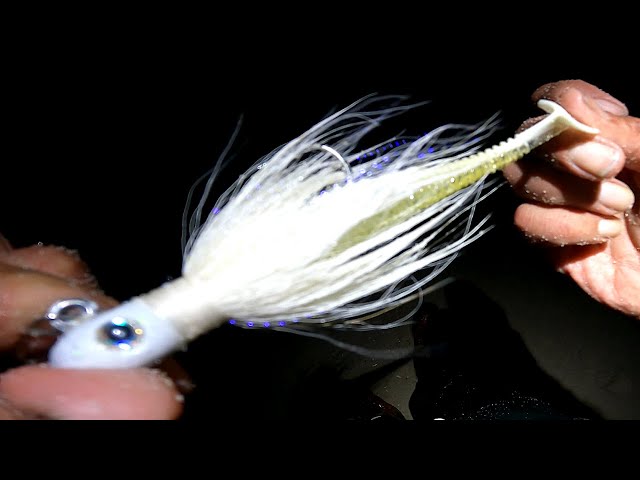 Bucktailing with BILLY BUCKTAILS - Long Island Striped Bass