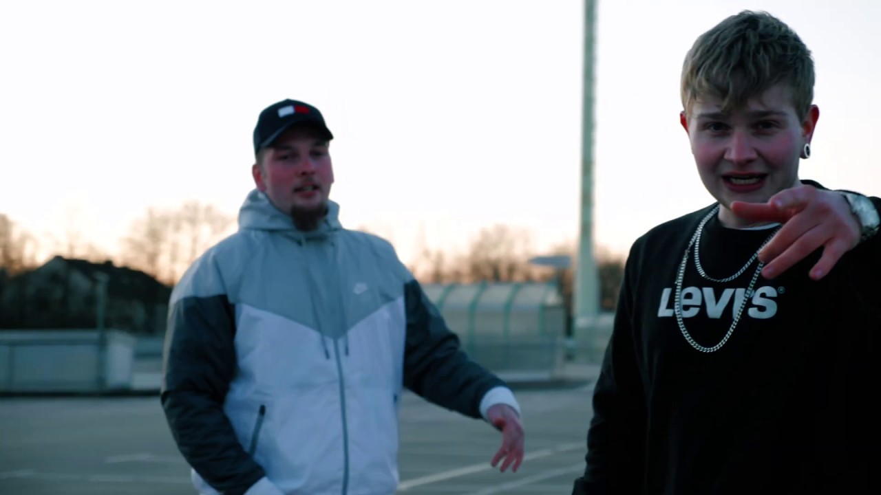 Raf45 feat. 4SUNNY4 - Hot Dog (prod. by Beatamin C - OFFICIAL VIDEO)