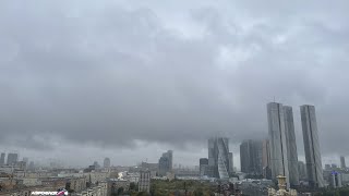 Необычное видео грозовой фронт в центре Москвы