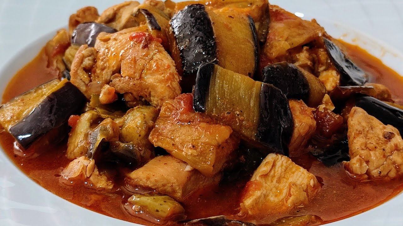 Kebap Lezzetlinde Tavuklu Patlıcan ???? Patlıcanlı Yemekler / Tavuklu Tarifler / Patlıcanlı Tarifler Kebap Lezzetlinde Tavuklu Patlıcan ???? Patlıcanlı Yemekler / Tavuklu Tarifler / Patlıcanlı Tarifler