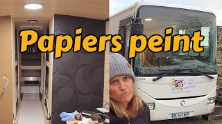 Daily vlog 31/75, papier peint dans bus aménagé bonne idée ou pas !!!