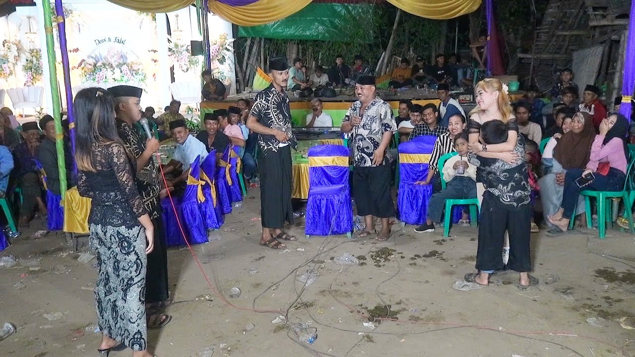 LAWAK MALAM SINAR BUDAYA MAS SIYAN SAMPAI EMOSI.
