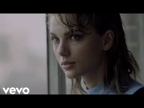 Taylor Swift - Tolerate It