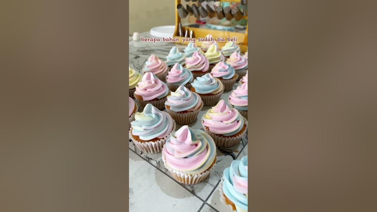 Cake dan cupcake di kapukeki 081567777538 #cake #cupcake #kulinerpurwokerto #cakepurwokerto Cake dan cupcake di kapukeki 081567777538 #cake #cupcake #kulinerpurwokerto #cakepurwokerto