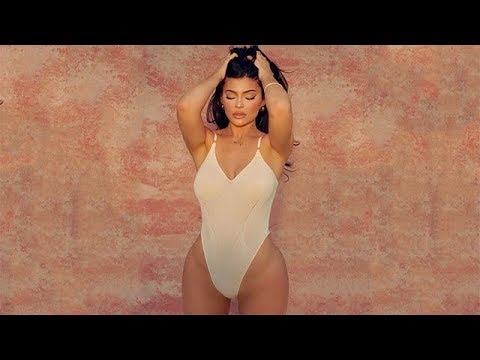 Kylie Jenner To