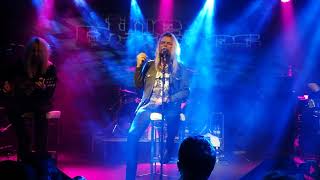 THE POODLES ACUSTICO- Crying   One out of ten   Leaving the past to pass - Live Madrid 2018