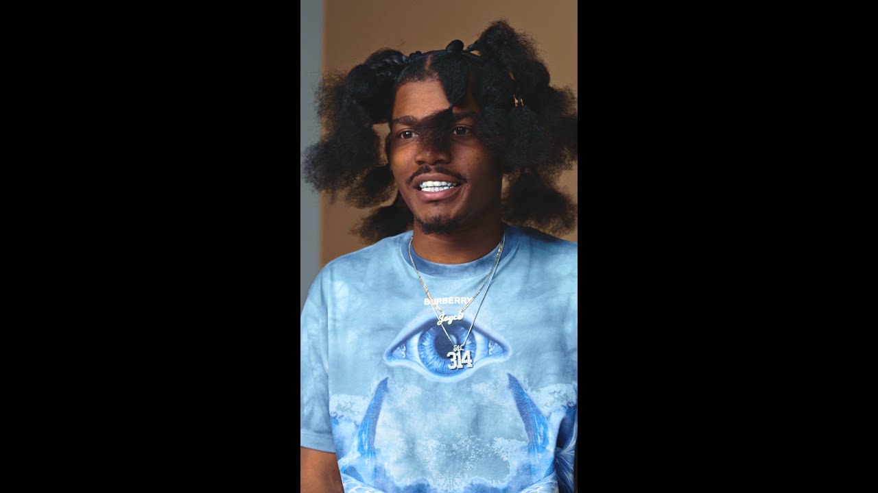 Smino on Superhero Mom Inspiration of 'Rice & Gravy' 🍚 COLORS Shorts