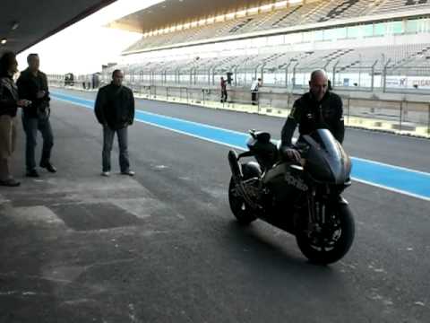 Max Biaggi on the Aprilia at Portimao