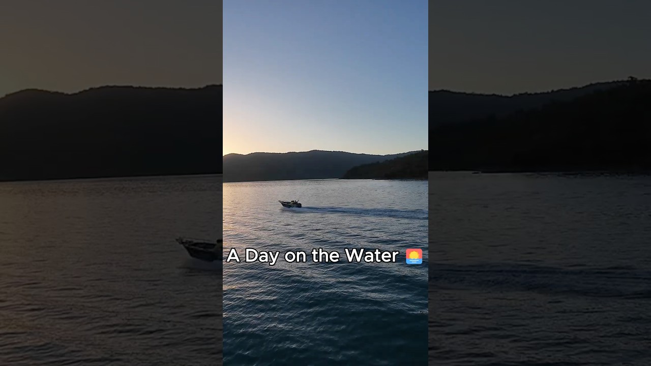 Boating Life in the Whitsundays 🌅🚤Island Life in 58 Seconds