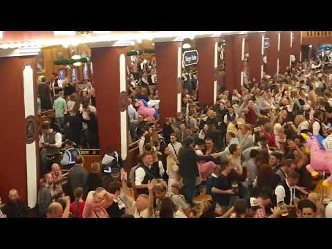 #oktoberfest/LÖWENBRÄU Tent#munichgernmany/Jeansky3