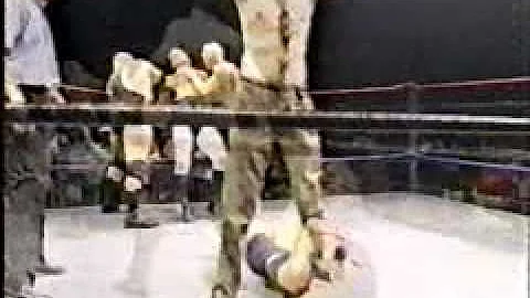 Clips from Giant King vs Jerry Lawler