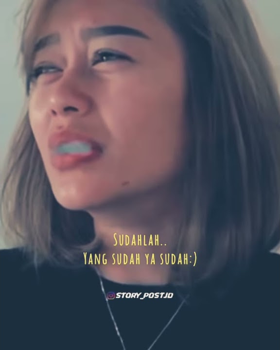 Cewek ngrokok