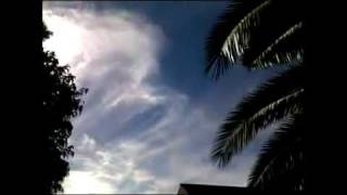 Chemtrails and HAARP over Adelaide  ????  May 2011