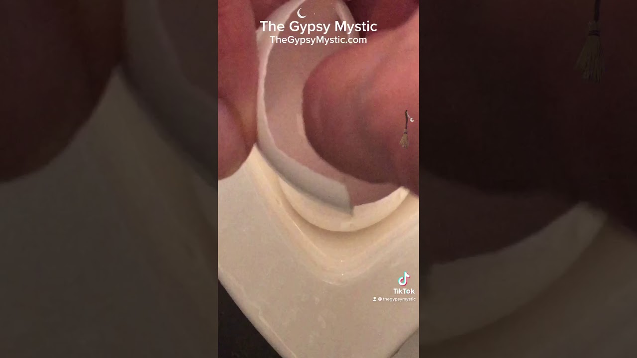 Hereditary Witch Story Time and Eggshell Powder Turorial