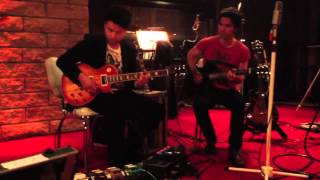 Stereophonics - Messing around in the studio with their Gibson's