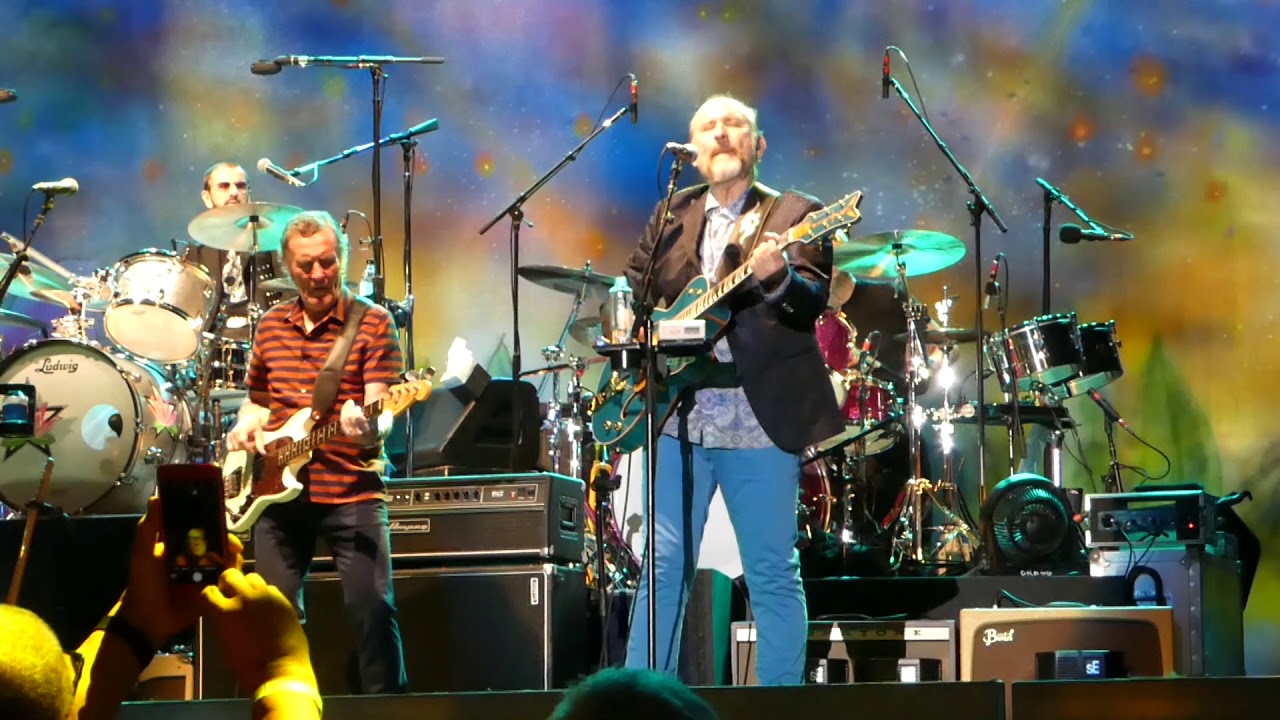在 YouTube 上觀看「Down Under - Colin Hay」 在 YouTube 上觀看「Down Under - Colin Hay」