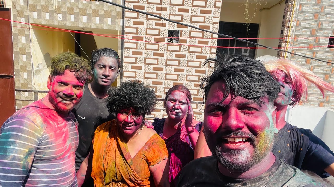 Ye kya hal ho gaya Holi special vlogs #like #holi #funny #vlog #familyvlog 