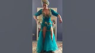 Esmeralda Colabone - Shik Shak Shok