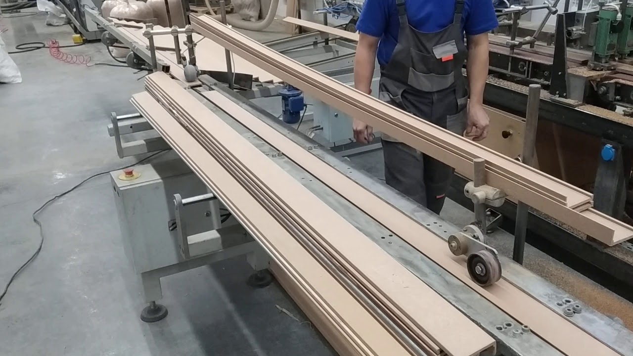 Автоподатчик Г образного наличника в линию окутывания. Наличник ...