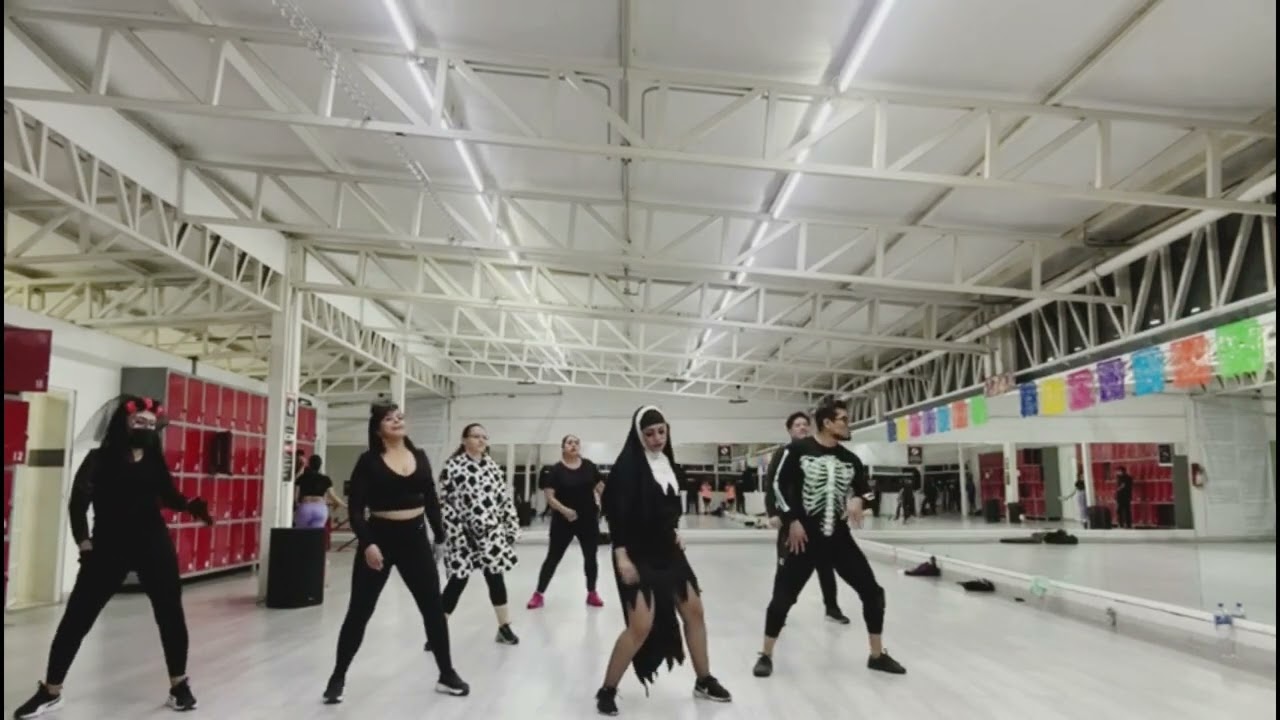 La Monja de Tik Tok - Nenyx Pereira - Remix - Guaracha 2024 - La Monja de la Feria #coreografia