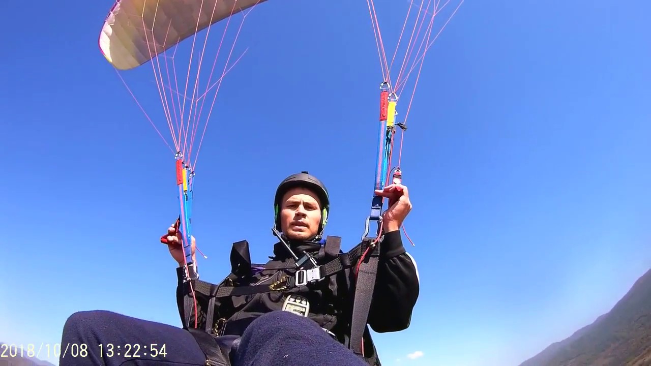 08 10 2018 полёт на параплане над горой брат г. Находка (съёмка с ноги)