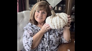 Learn to hand knit a pumpkin!