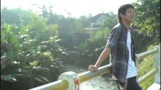 Naufal Samudra - Tell Me How You Feel (Official Music Video)