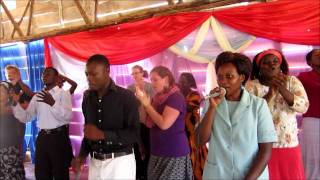 Video thumbnail of "Praising the Lord Always"