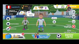 Dando clases en Soccer Battle