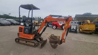 Hitachi ZX19U mini digger (2017)