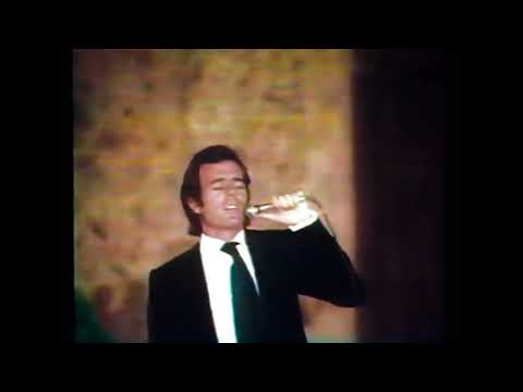 Julio Iglesias - Noche de ronda en vivo con Mariachi (Hacienda Cocoyoc. MEXICO 1975)