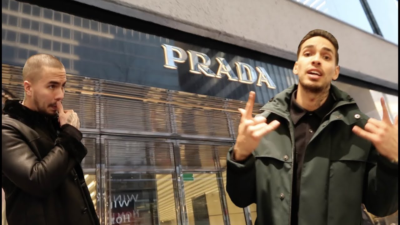 BOXING DAY SHOPPING WITH MY FAMILY AT PRADA - YouTube