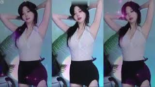 Tildaaa 跳舞剪輯 白黑套裝 2025 07 07 1