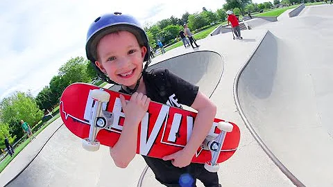 FATHER SON SKATEBOARDING! /New Smaller Board For Kids!