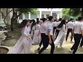 アオダイ着るベトナムの高女 - Vietnamese girls wear AO DAI