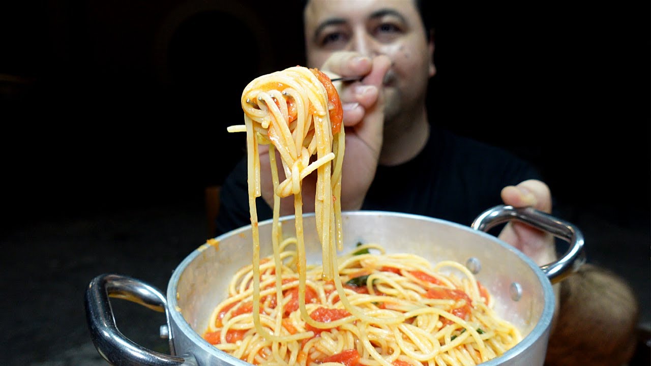 I mie spaghetti PERFETTI al pomodoro ! Orgoglio Italiano + Sorpresa finale