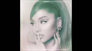 Download Lagu Ariana Grande's \ MP3