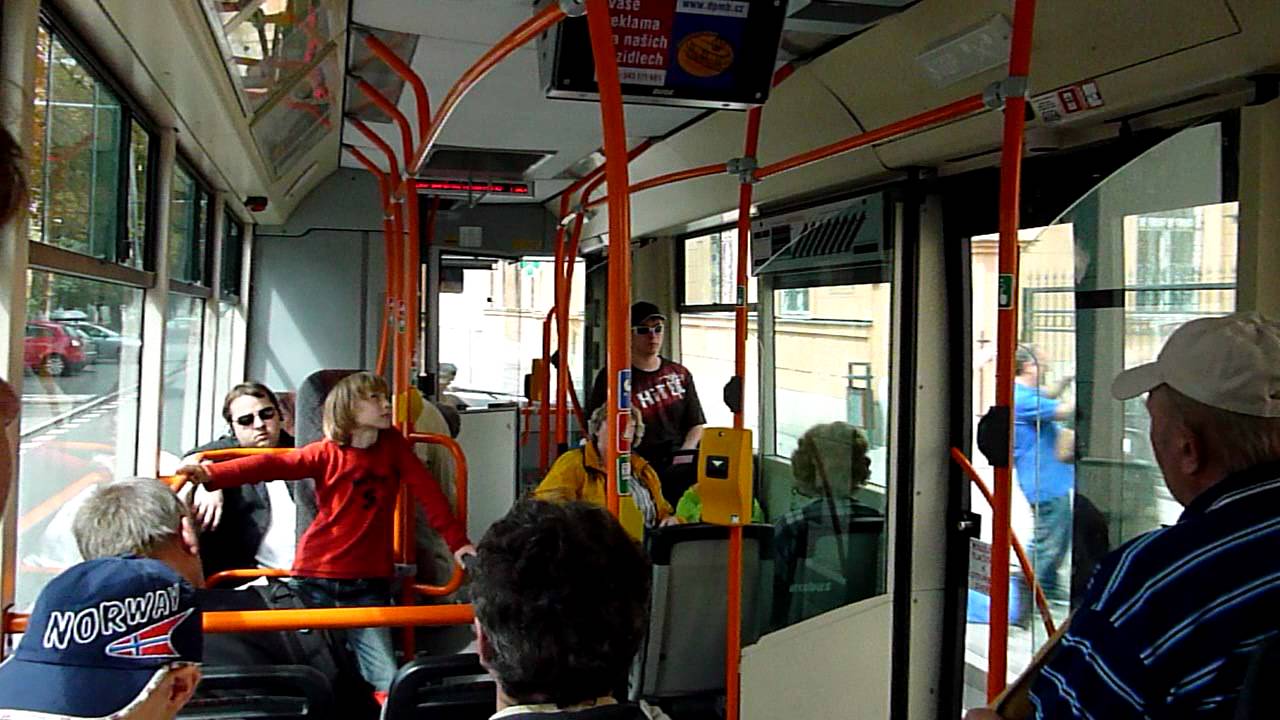 Jízda autobusem Iveco Citelis 12M mezi zastávkami Výstaviště - vstup G2 a  Lipová - YouTube
