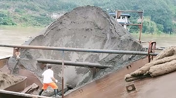 Barge unloading | Satisfying video