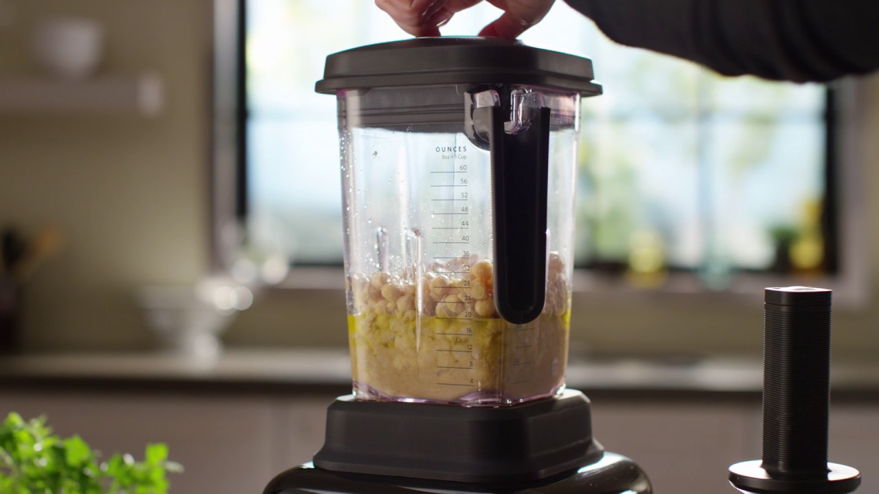 Kitchenaid's fancy Pro Line Series Blender is powerful but fussy