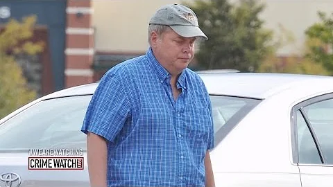 Exclusive video: John Hinckley Jr. shops near popu...